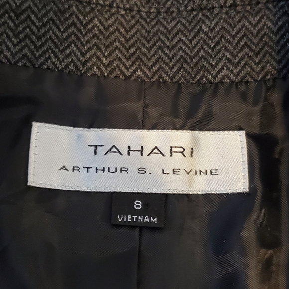 Tahari Herringbone Short Length Blazer - Picture 3 of 5